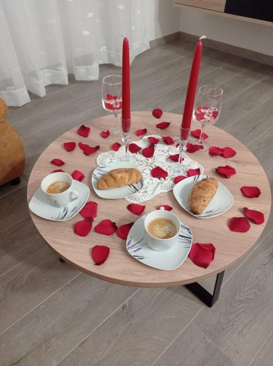 Apartman Cezar Apartment Rijeka Bagian luar foto